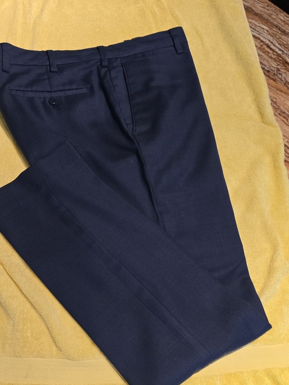 Louis Raphael Men's Medium Blue slim fit wool Blend Dress Pants 33x32